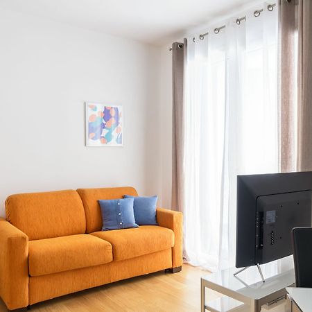 Ferienwohnung Joivy Sunny 1-Bed Flat With Balcony Mailand Exterior foto