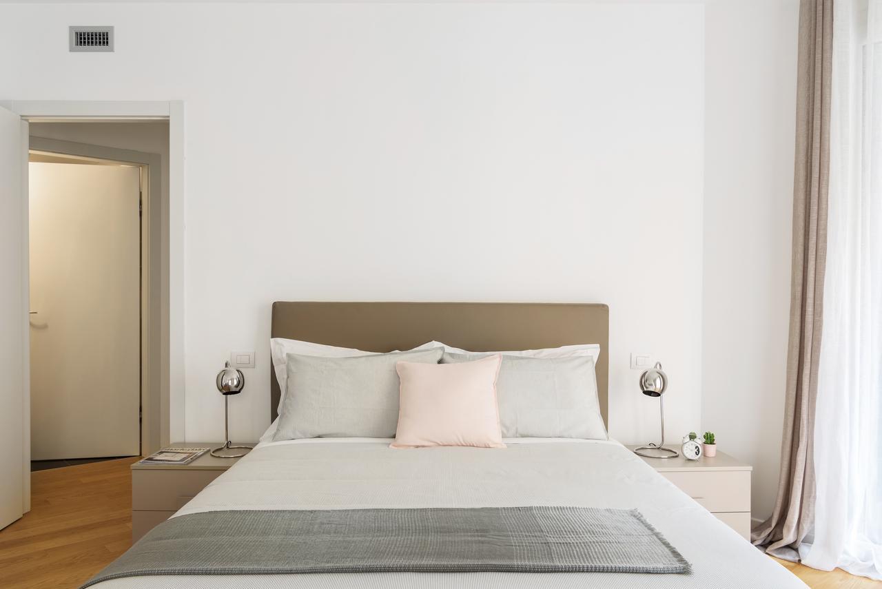 Ferienwohnung Joivy Sunny 1-Bed Flat With Balcony Mailand Exterior foto