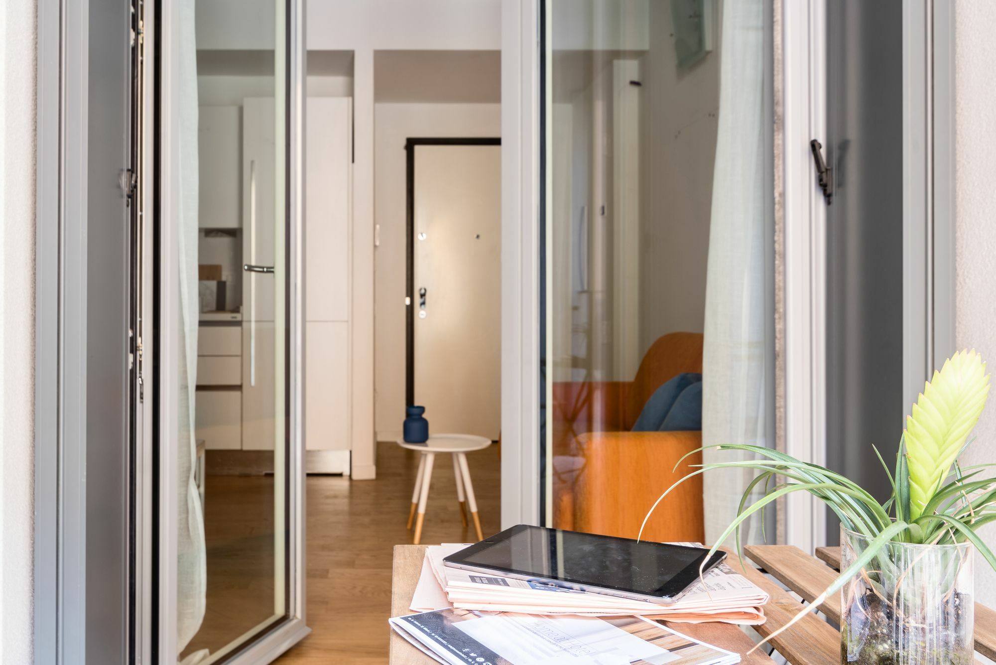 Ferienwohnung Joivy Sunny 1-Bed Flat With Balcony Mailand Exterior foto